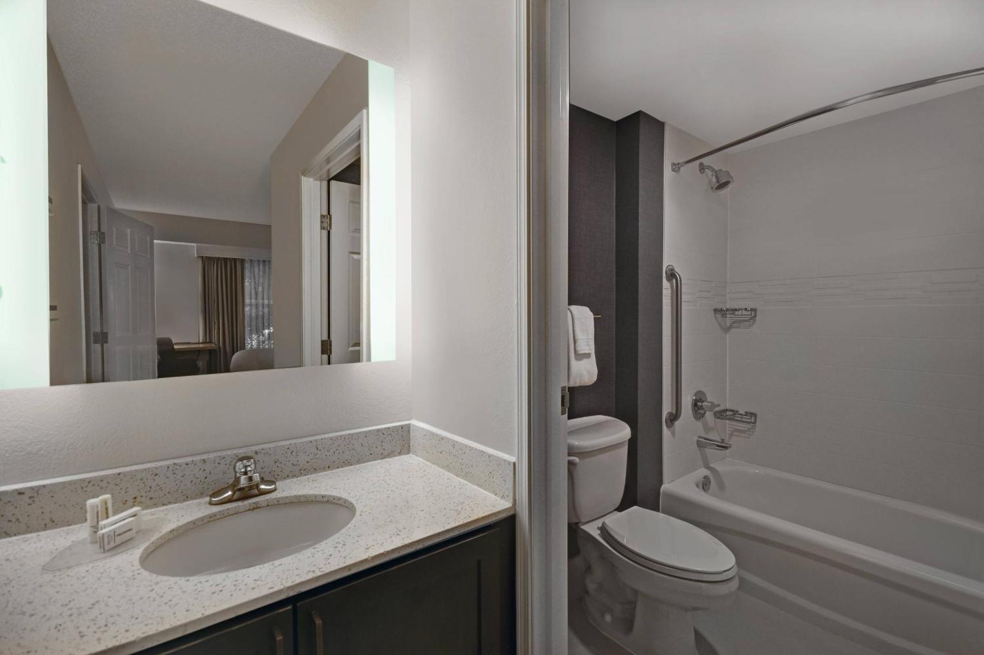 Residence Inn Louisville Airport ภายนอก รูปภาพ